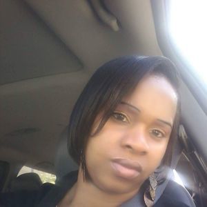 Meet your Posher, Veneisha